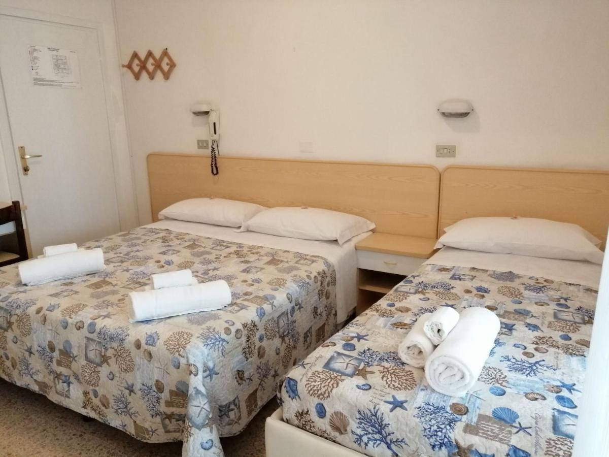 Hotel Alba ริมินี ภายนอก รูปภาพ