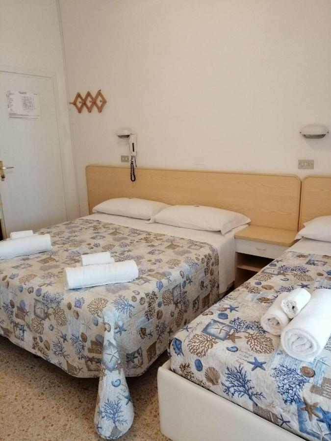Hotel Alba ริมินี ภายนอก รูปภาพ
