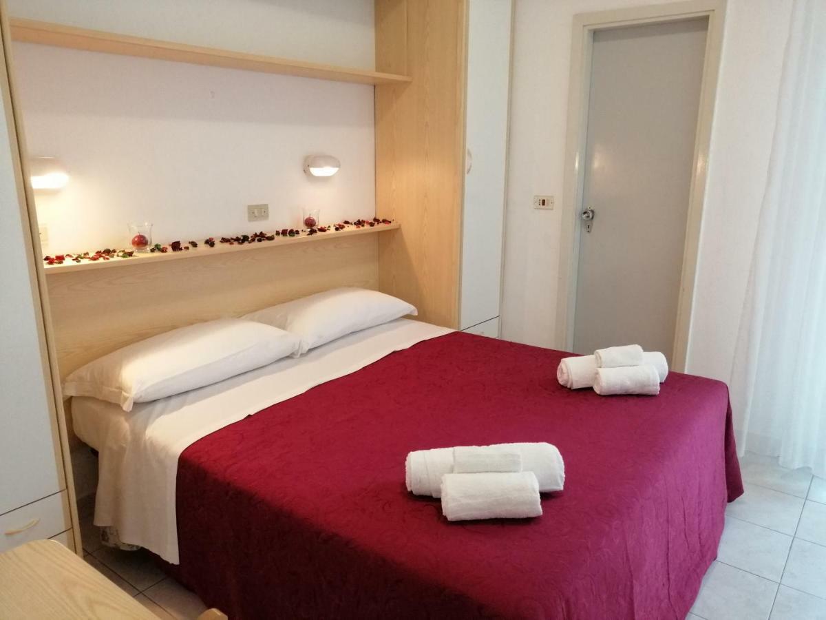 Hotel Alba ริมินี ภายนอก รูปภาพ